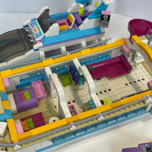 Lego friends dolphin cruiser 41015 - Picture 8 of 15